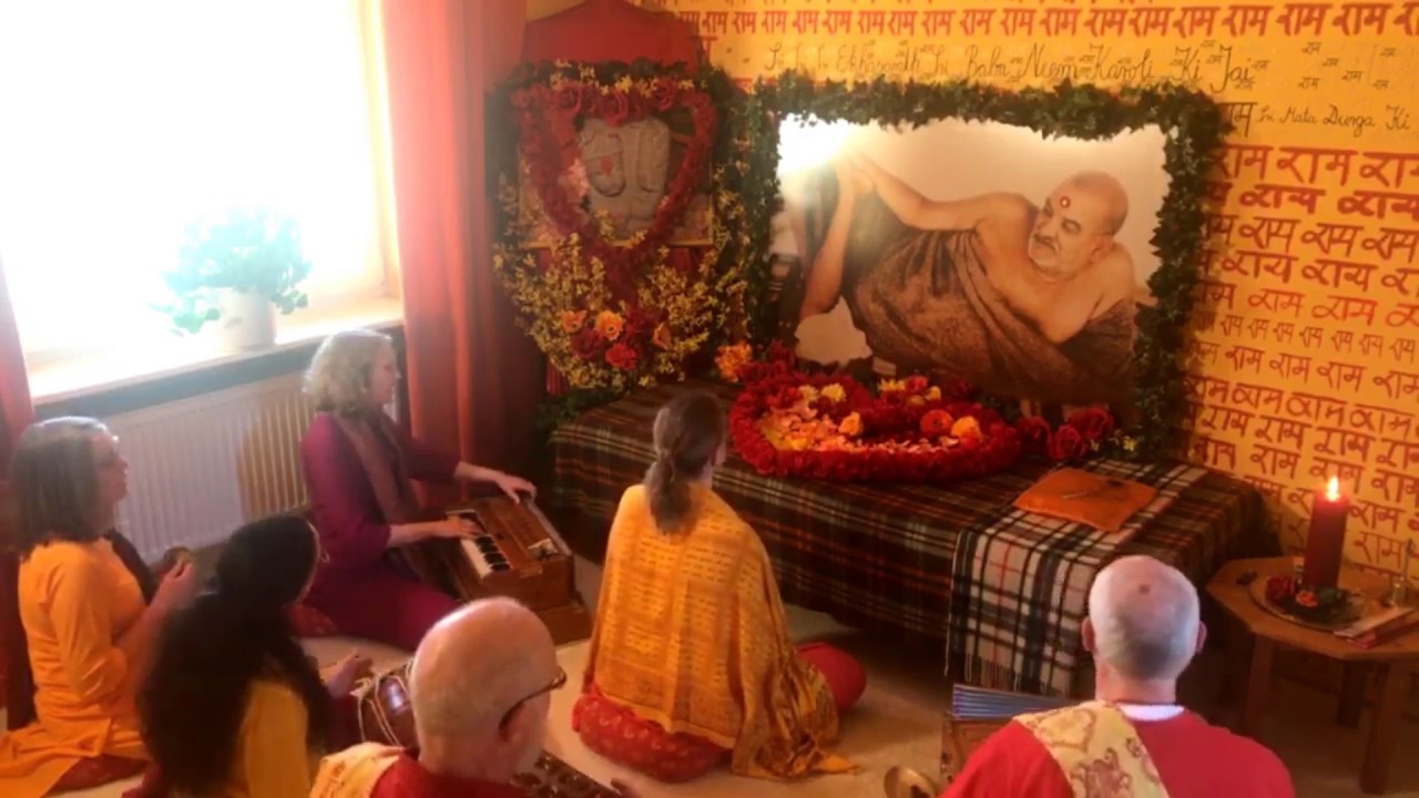 ✨ 108 Hanuman Chalisa live from Ashram Brindavon, Germany - lets get together! 🙏